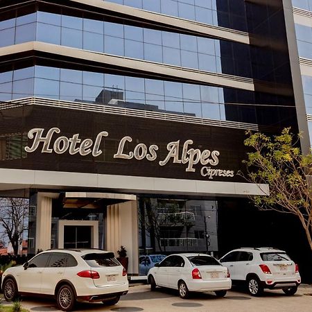 Hotel Los Alpes Cipreses Асунсьйон Екстер'єр фото